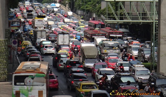 IMAGE_Thailande_ trafic de tous les jours