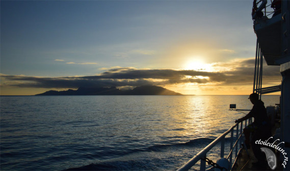012 voyage cargo hawaiki nui tahiti bora (12)