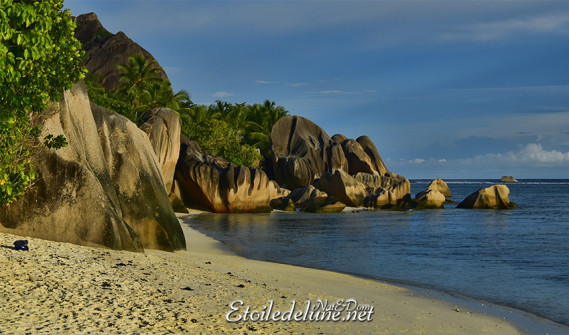 anse-source-dargent_la-digue_seychelles-6-jpg