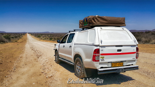 0009-namibie-la-longue-route-2