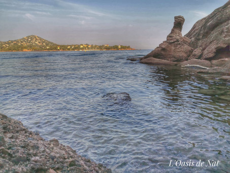 Agay, un petit coin, rare par sa tranquillité au bord de l'eau