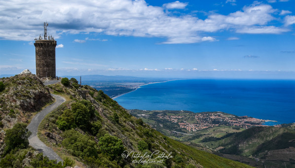 La tour Madeloc, encore une jolie balade, surplombe Colioure, la plaine du Roussillon et toutes les plages qui s'effilent à perte de vue