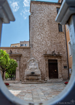 Hôtel de ville depuis 1790, ancien palais épiscopal