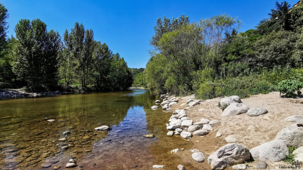 Plage "privée" sur le Tech