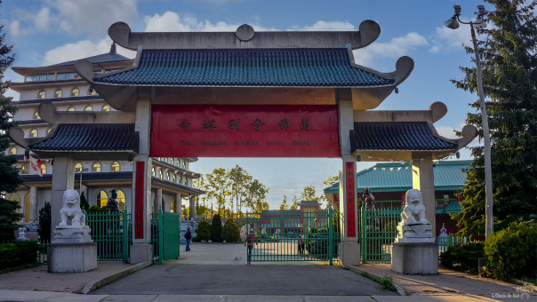 Un temple Zen au coeur des Chutes du Niagara