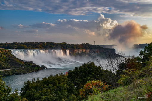 Union du ciel et de la cascade