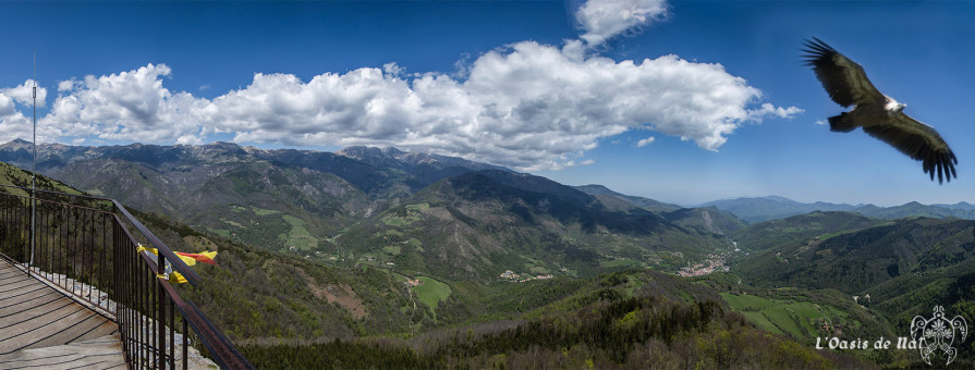 Embrasser du regard le début des Pyrénées et jusqu'à la Méditerranée
