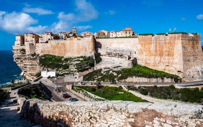 Bonifacio-En équilibre au-dessus des flots