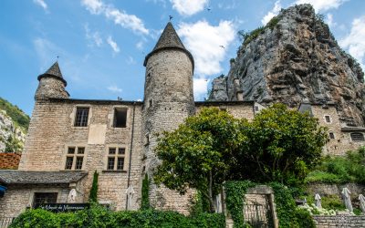 La Malène – de l’Antiquité à nos jours : Sites archéologiques, Manoir Montesquiou et Grotte – La richesse du patrimoine des Gorges du Tarn en Occitanie